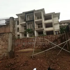 2bdrm Block of Flats in Akright City, Central Division for sale