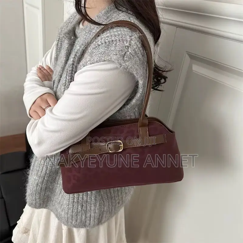 Style Letro Leopard Print Under Arm Bag