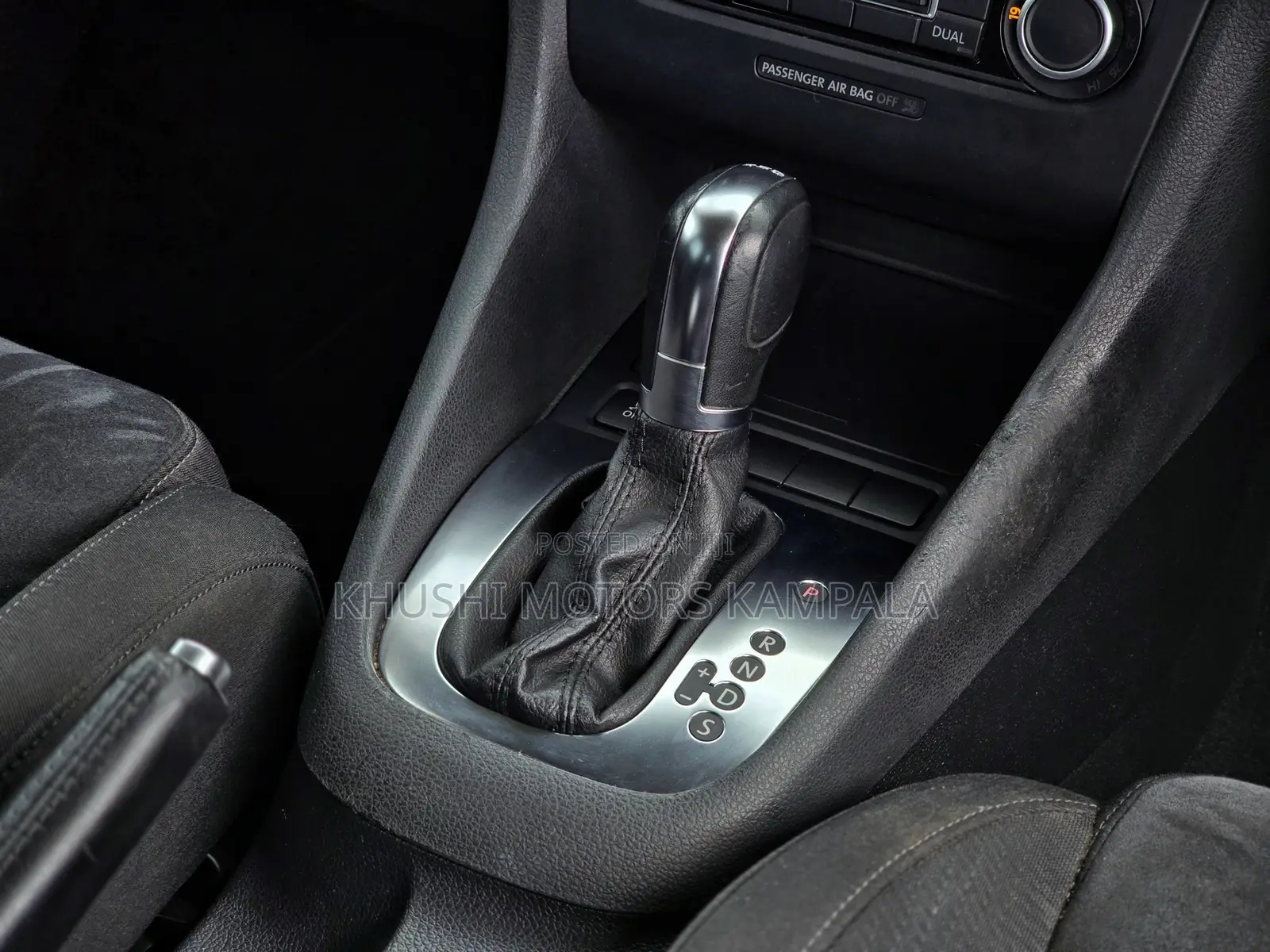 Volkswagen Golf 2012 Black