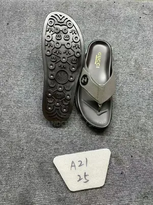 Mens Premium Luxury Slides With Sizes 40-45