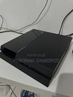 PS4 Standard Console: Your Hands Become Dangerous Weapons  