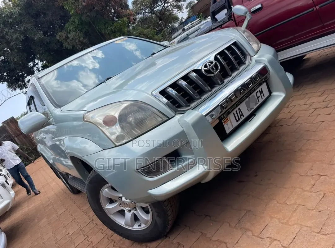 Toyota Land Cruiser Prado 2007 Silver
