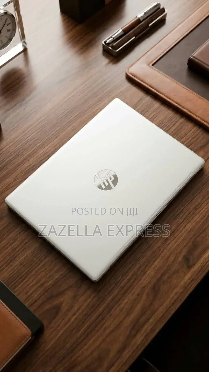 New Laptop HP OmniBook 3 8GB Intel Core Ultra 5 SSD 512GB