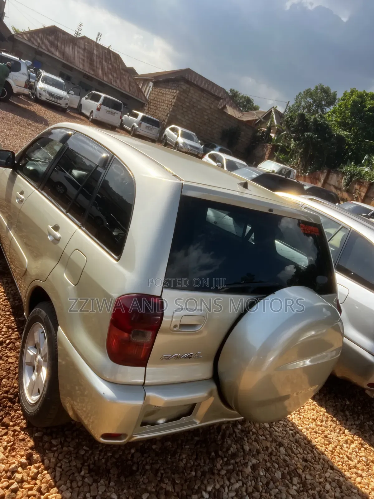 Toyota RAV4 Automatic 2000 Gold