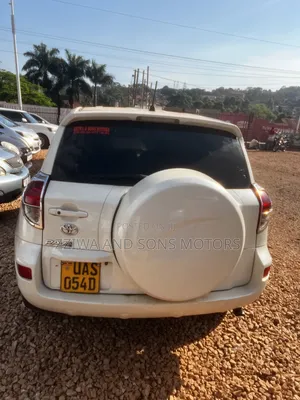 Toyota RAV4 2007 White