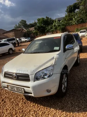 Toyota RAV4 2007 White