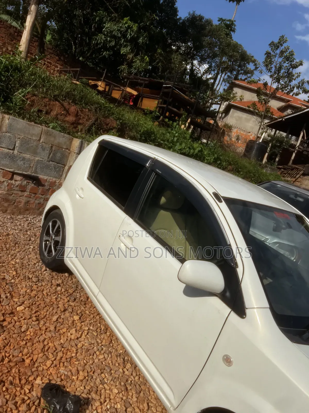 Toyota Passo 2007 White