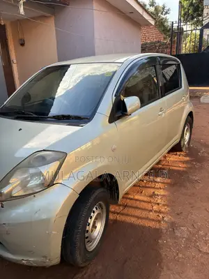 Toyota Passo 1.0 AWD 2006 Gold