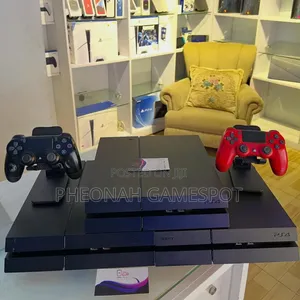 PS4 Standard Console: Your Friends Start Borrowing Transport Money 