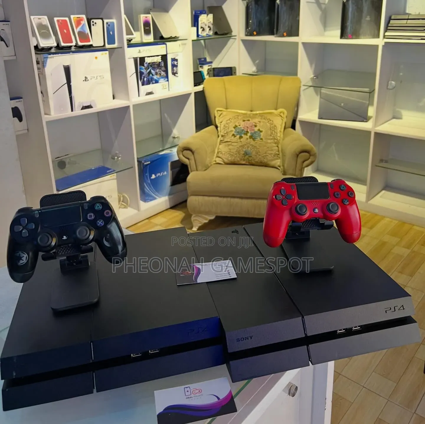 PS4 Standard Console: Mama Switches Off Power, War Begins 