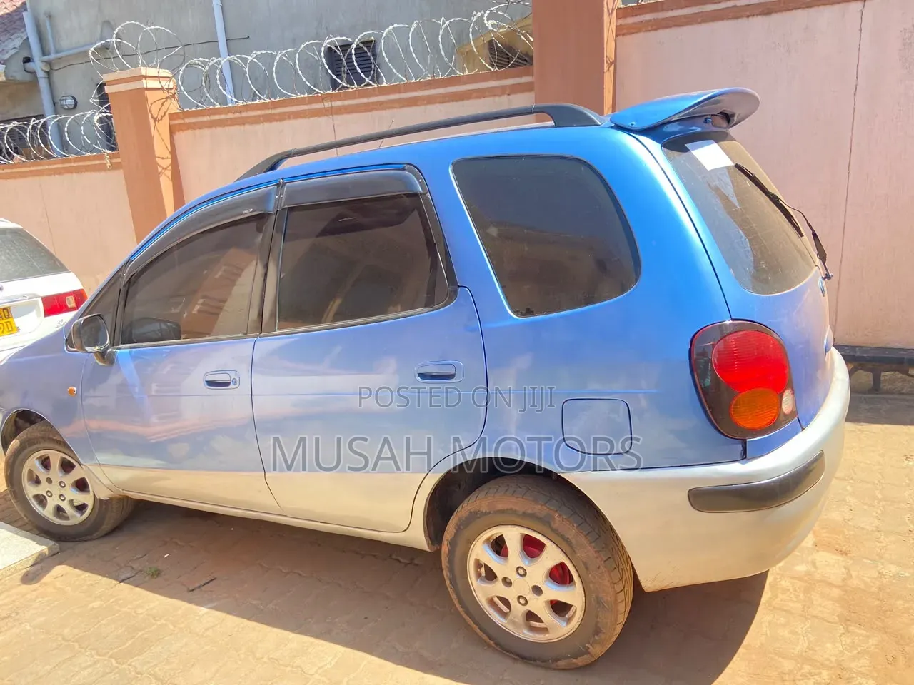 Toyota Corolla Spacio 1.6 (4 Seater) 2000 Blue