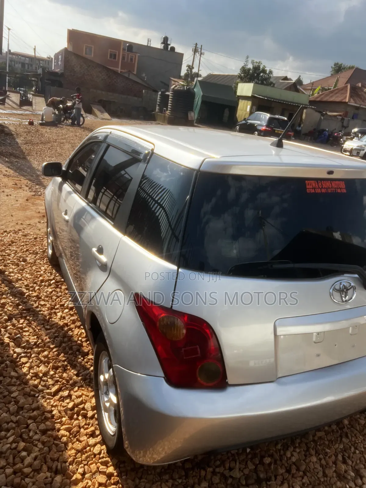 Toyota IST 2006 Silver