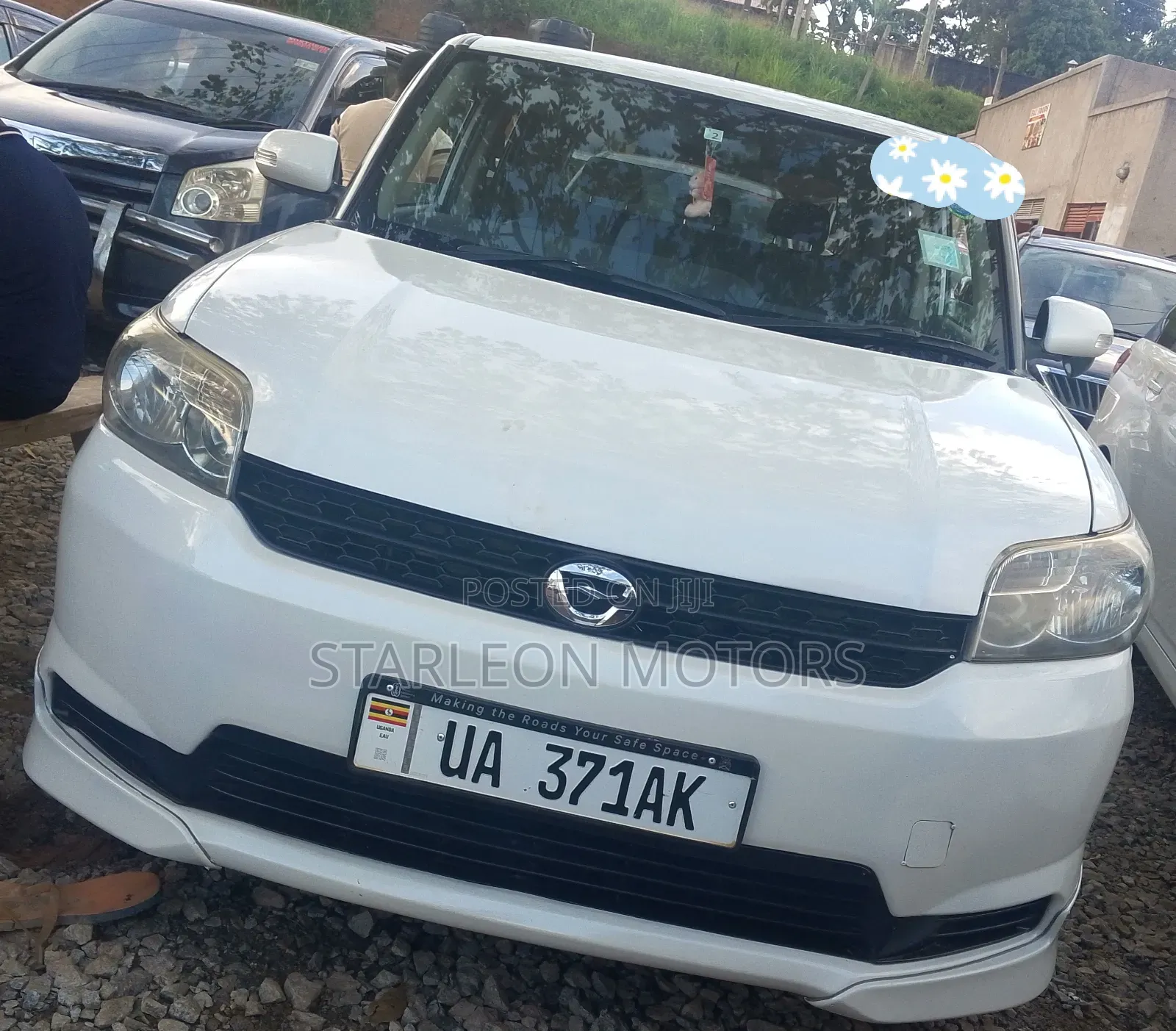 Toyota Corolla Rumion 2010 White