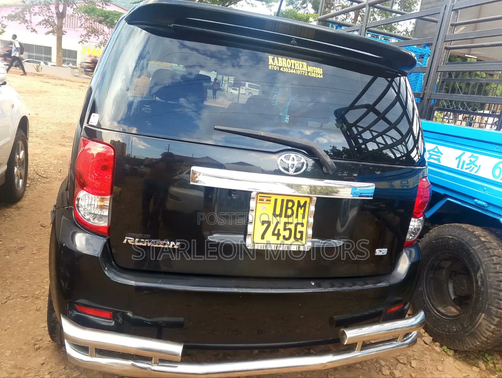 Toyota Corolla Rumion 2010 Black