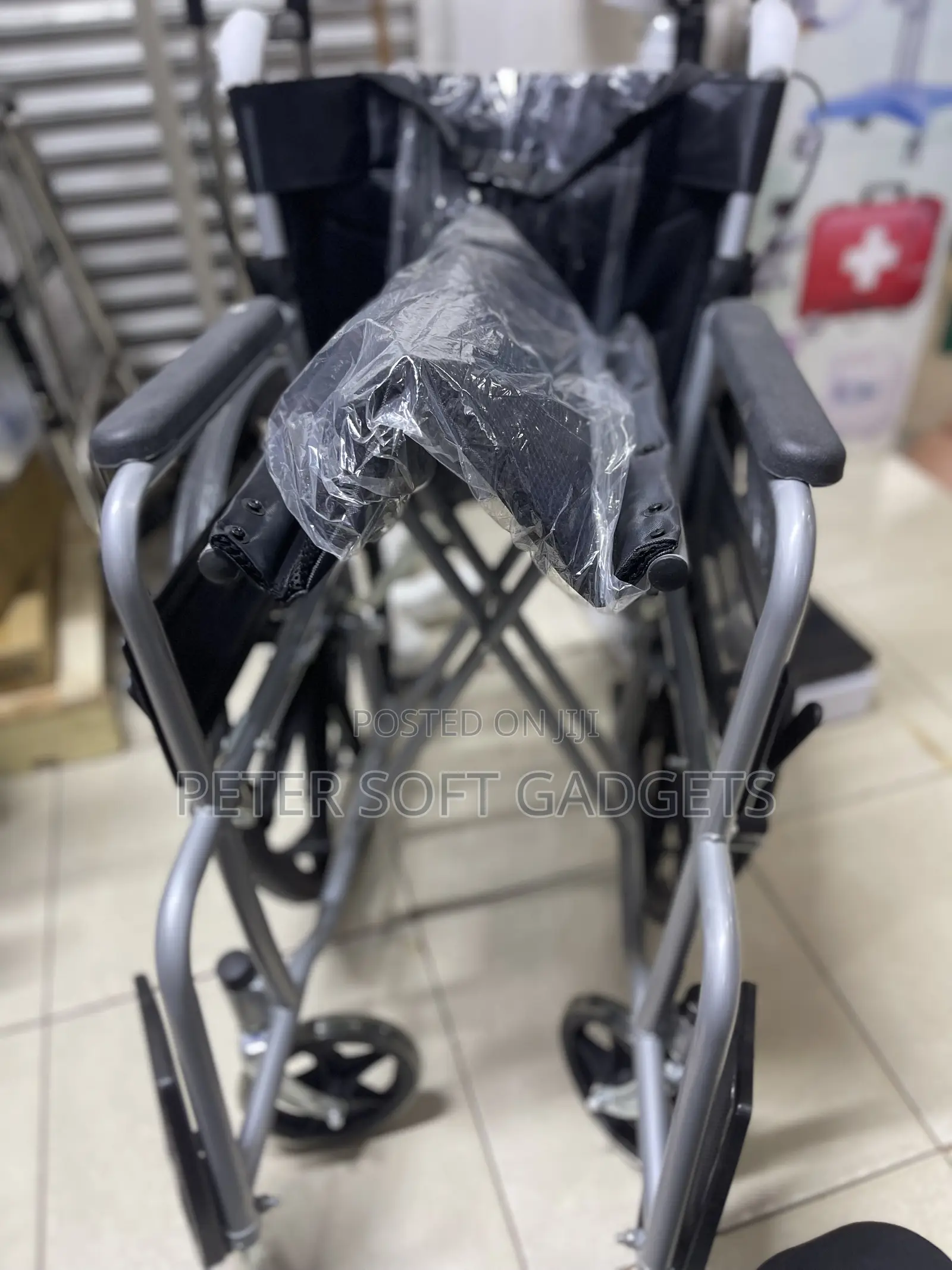 Commode Wheel Chair