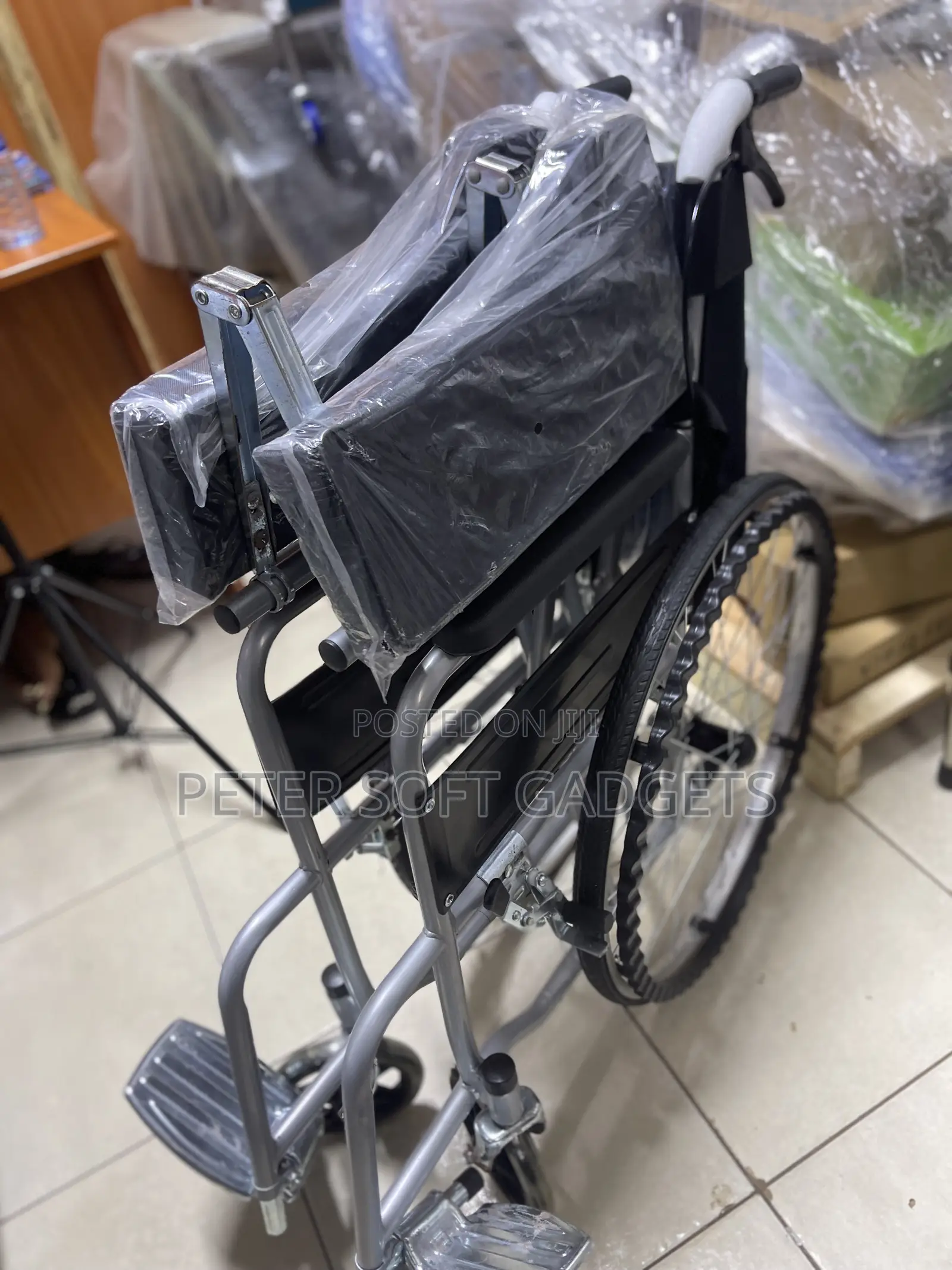 Commode Wheel Chair