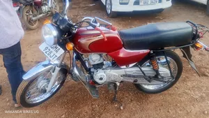 Bajaj Boxer 2025 Red