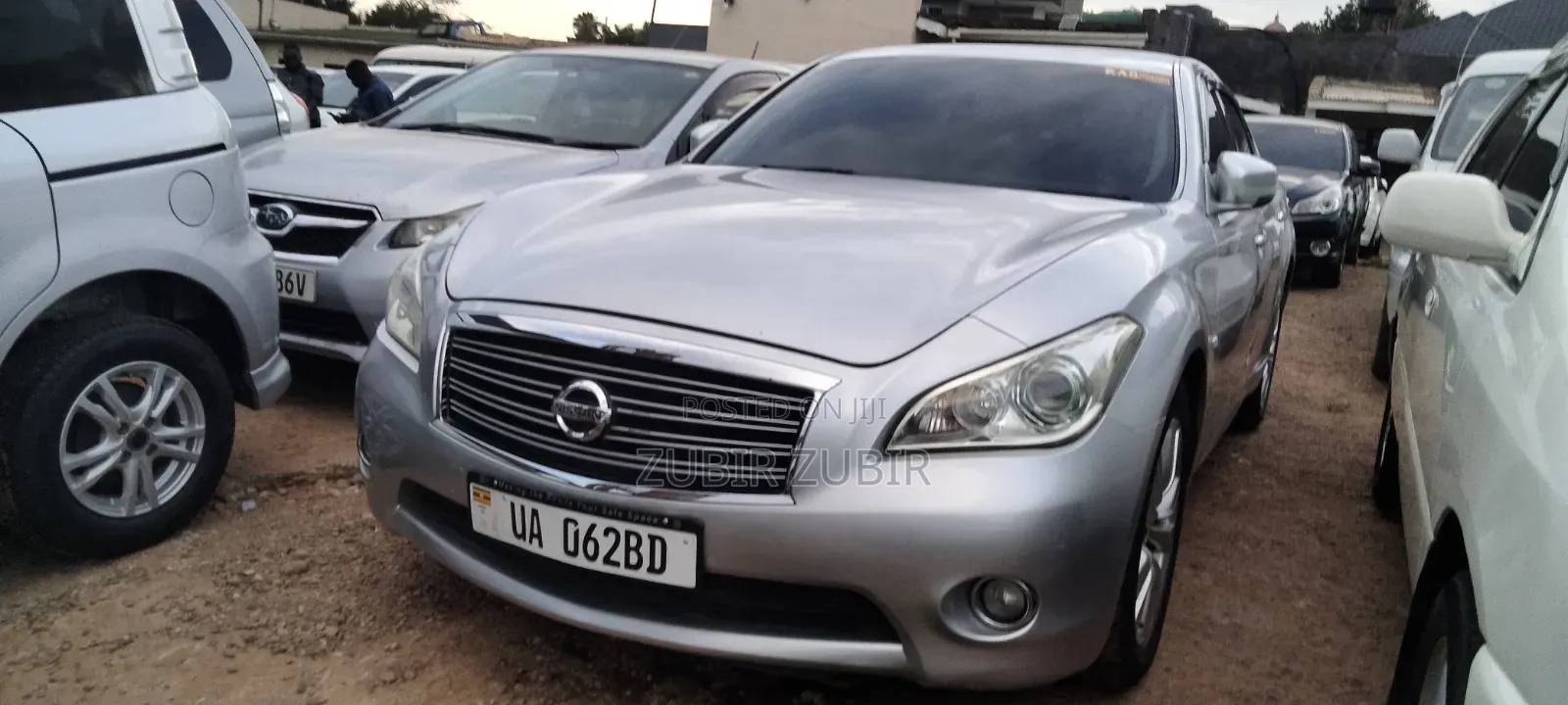 Nissan Fuga 2010 Silver