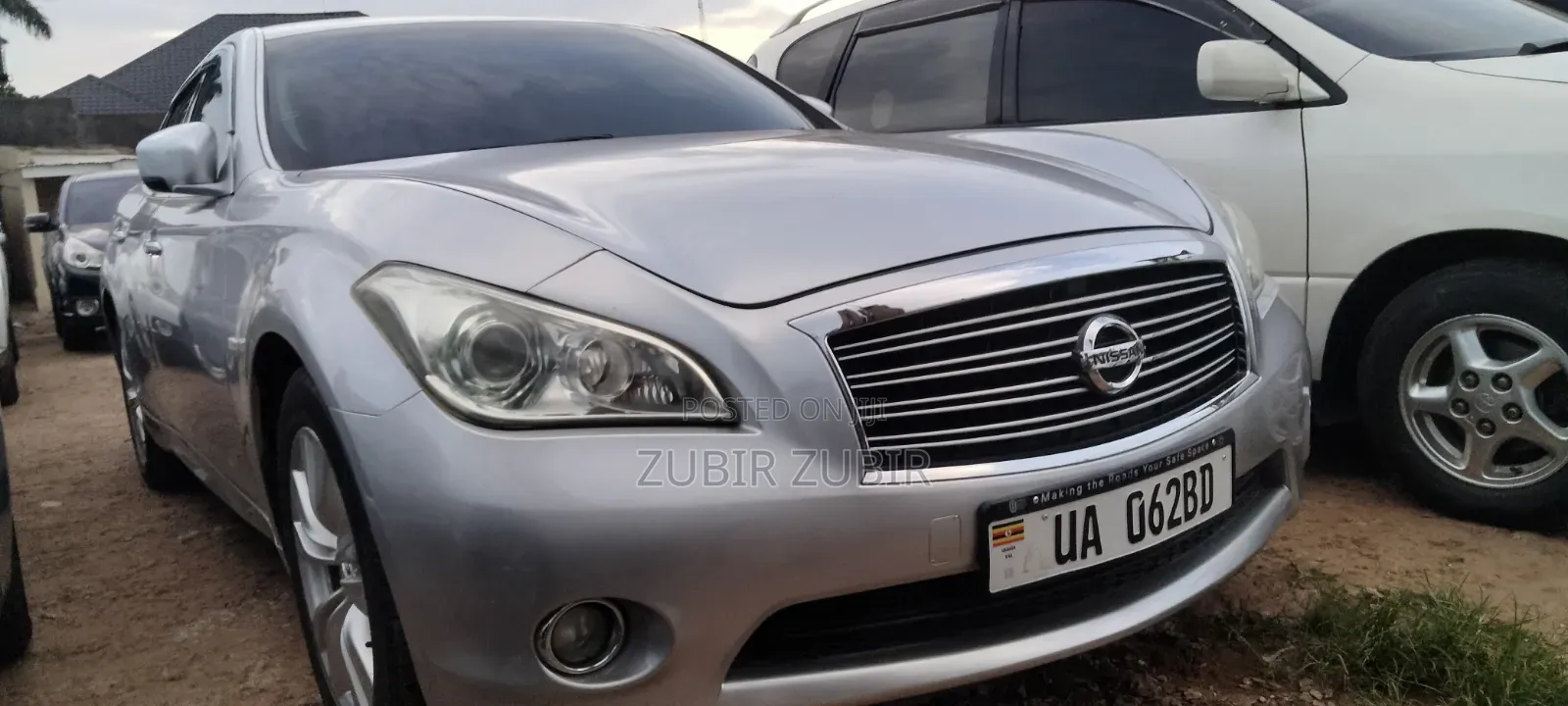 Nissan Fuga 2010 Silver