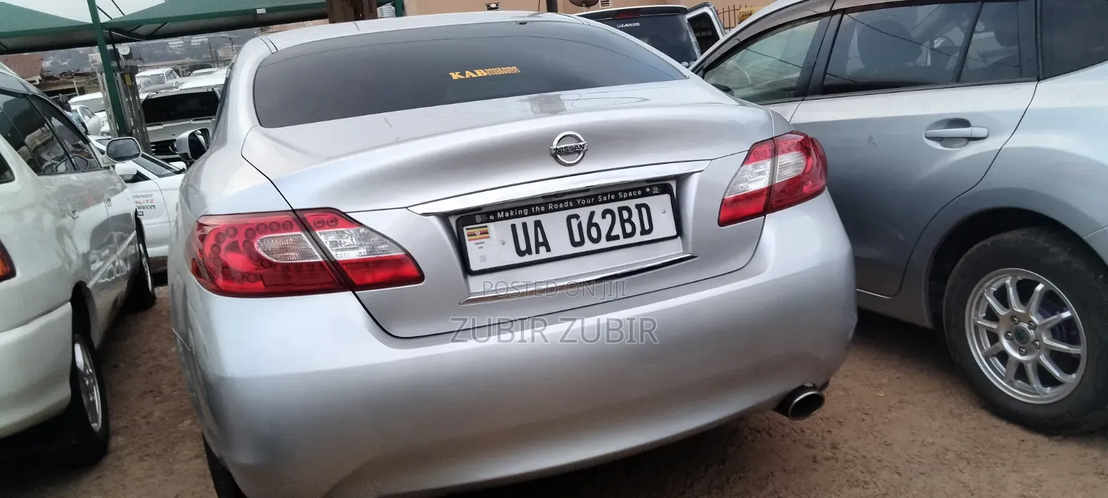 Nissan Fuga 2010 Silver