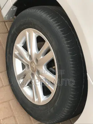 Toyota Noah 2010 Silver