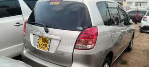 Toyota Corolla Spacio 2007 Gold