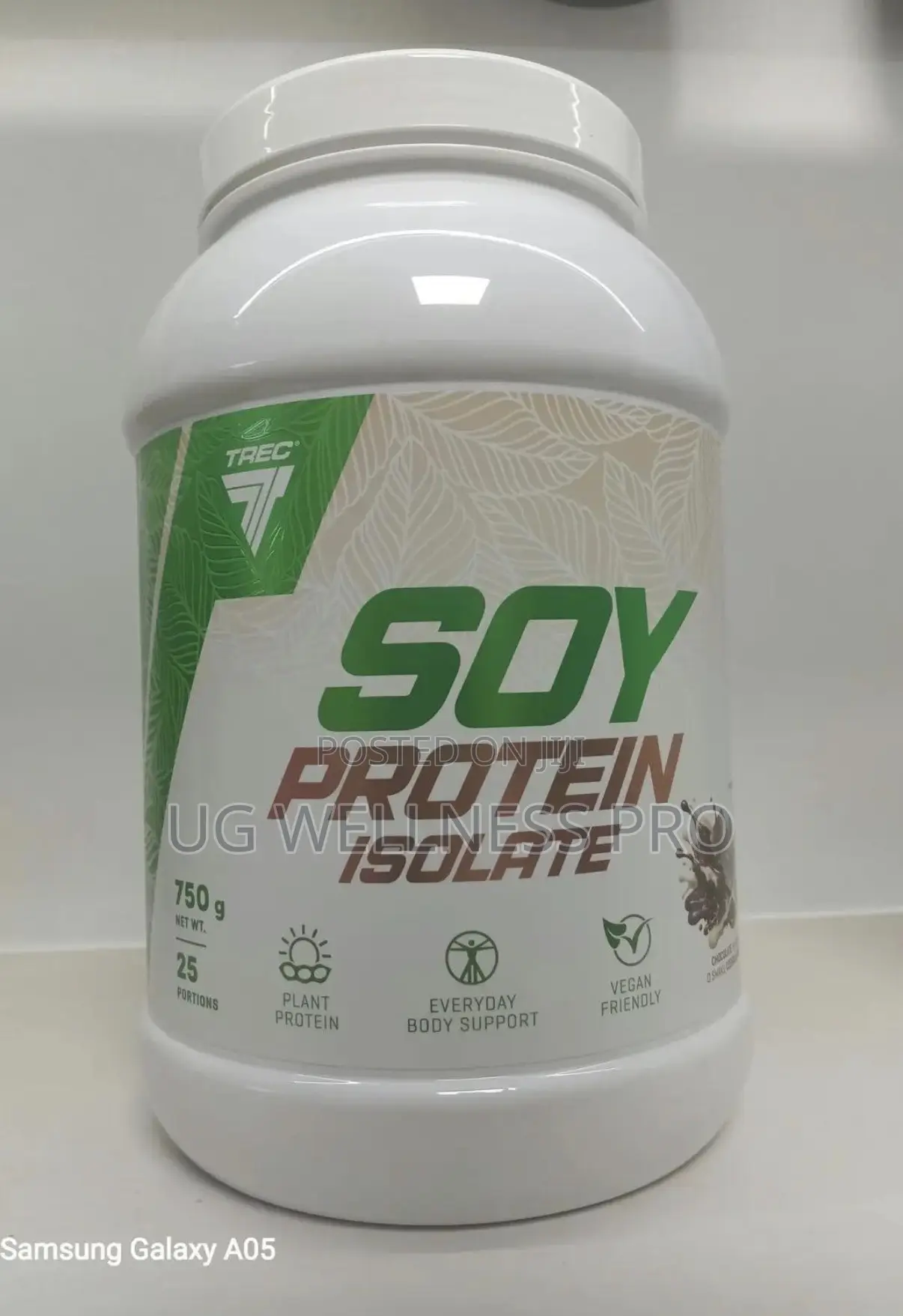 Trec Soy Protein Isolate Powder 750g (25 Servings) - Vegan Plant-Based