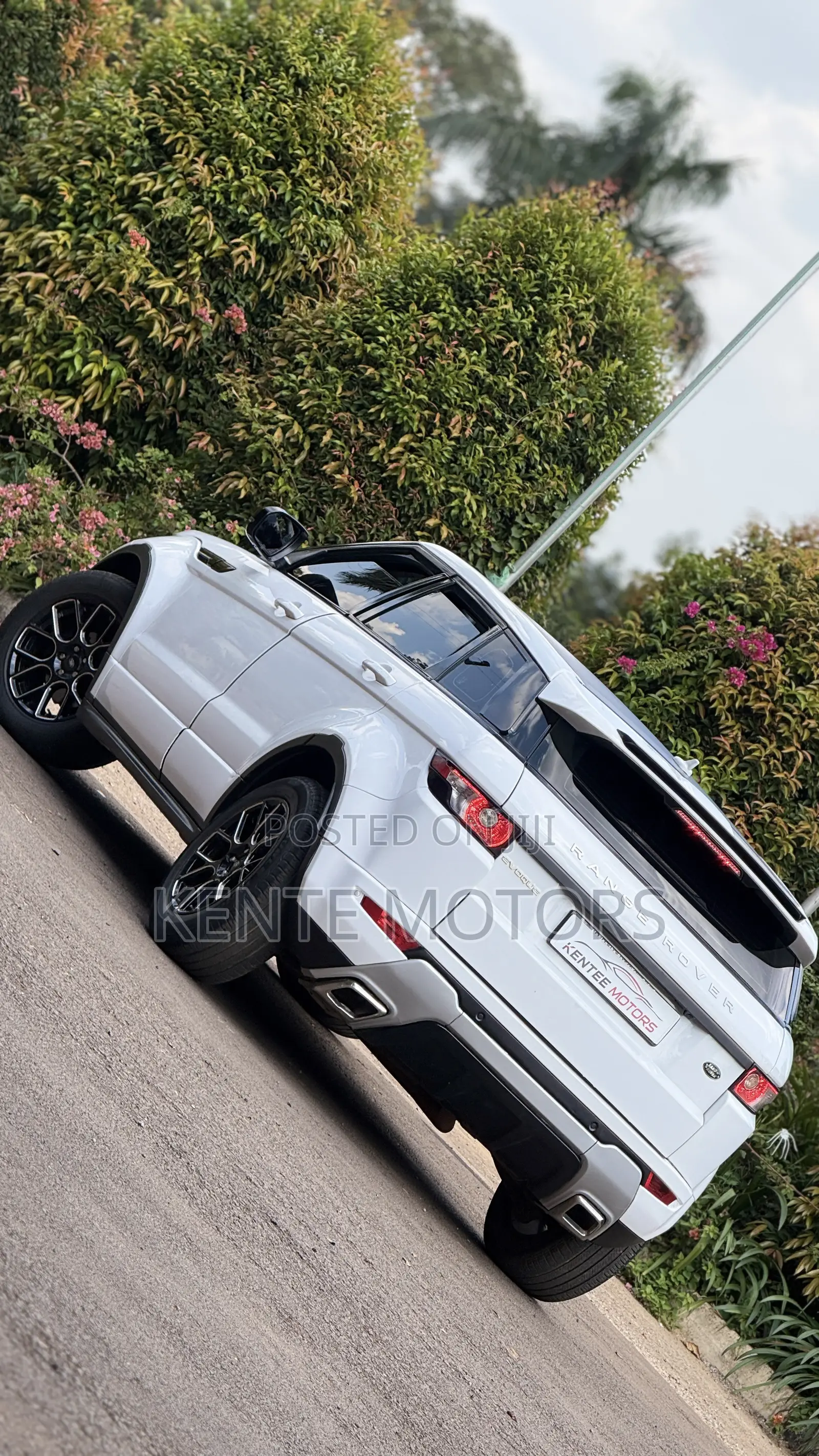Land Rover Range Rover Evoque Coupe Dynamic 2012