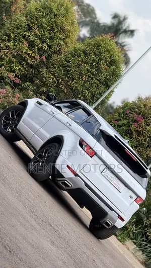 Land Rover Range Rover Evoque Coupe Dynamic 2012