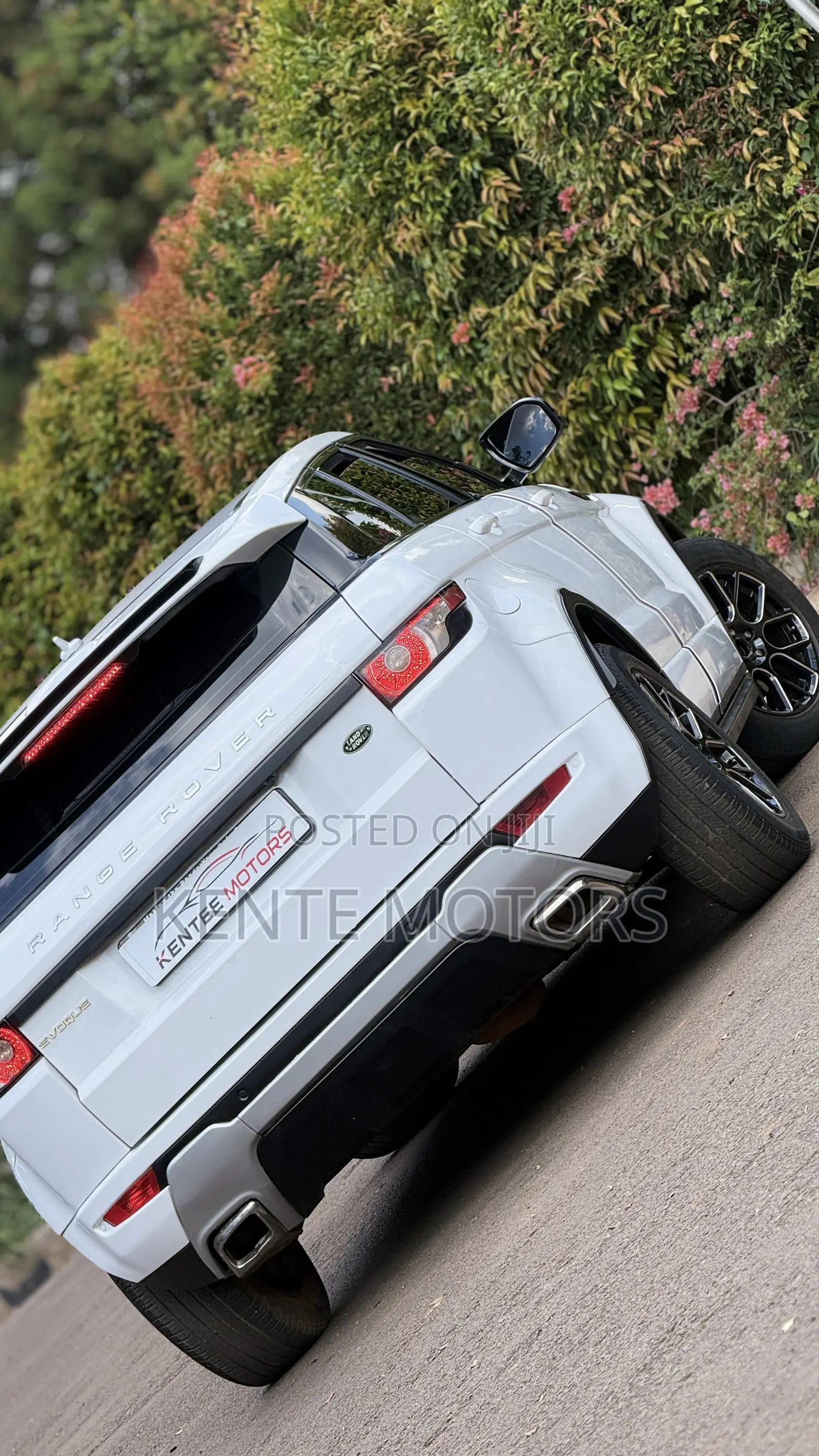 Land Rover Range Rover Evoque Coupe Dynamic 2012