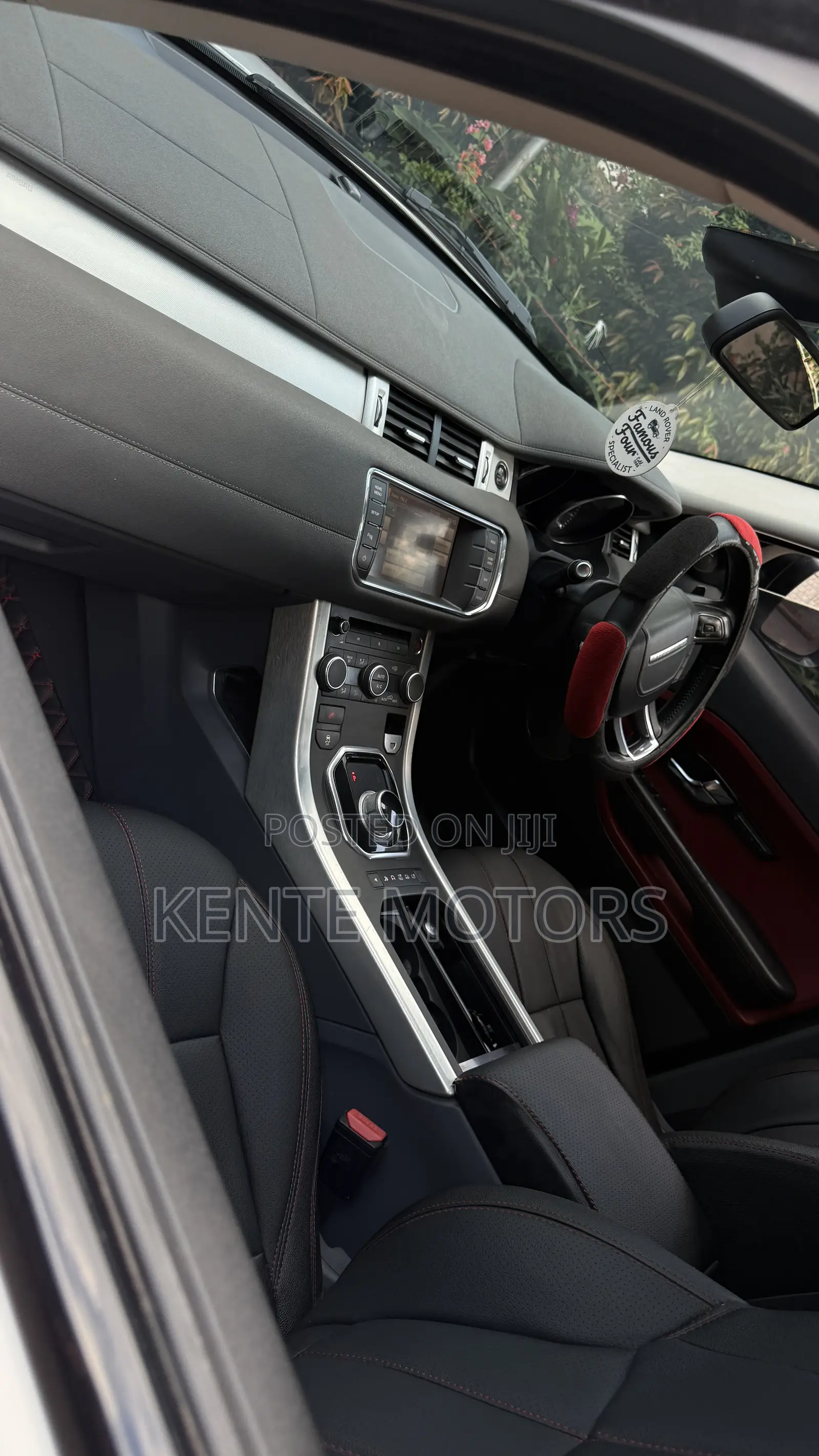 Land Rover Range Rover Evoque Coupe Dynamic 2012