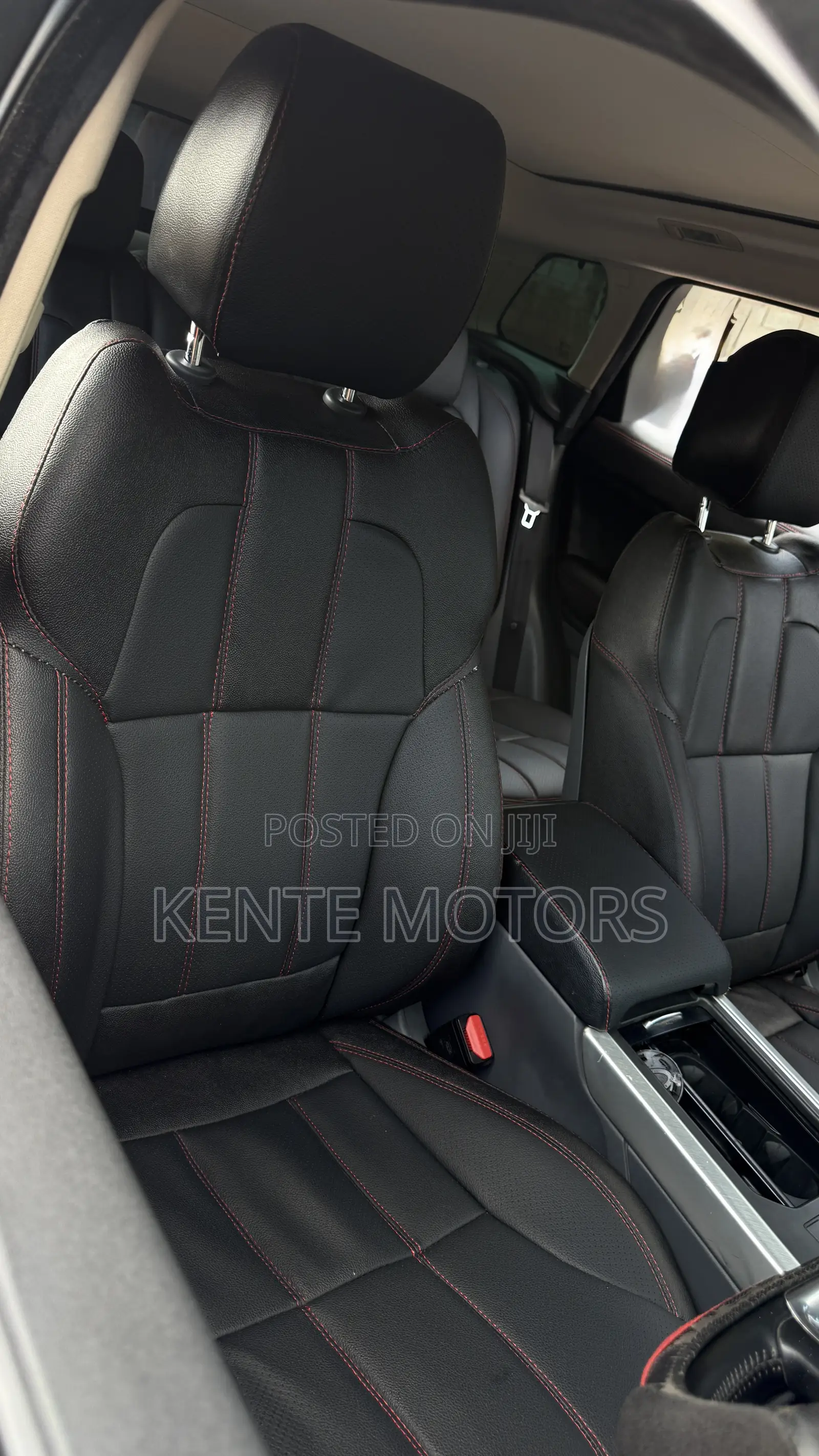 Land Rover Range Rover Evoque Coupe Dynamic 2012