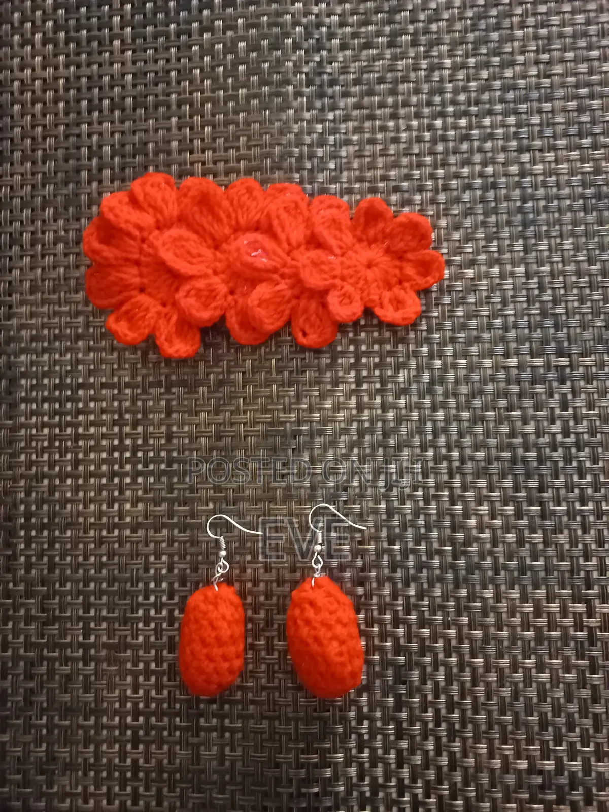 Knitted &Crotcheted Accessories
