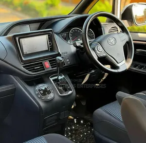 Toyota Noah 2.0 FWD (7 Seater) 2015 White