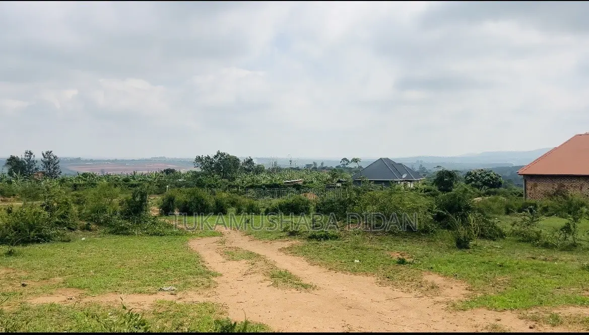 Titled Plot for Sale in Kanyaryeru After Biharwe Mbarara