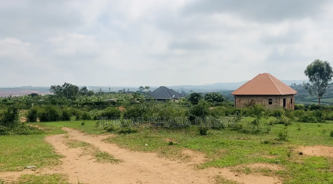 Titled Plot for Sale in Kanyaryeru After Biharwe Mbarara