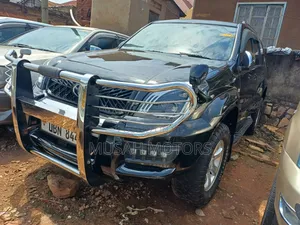 Toyota Land Cruiser Prado 2.7 i 2010 Black