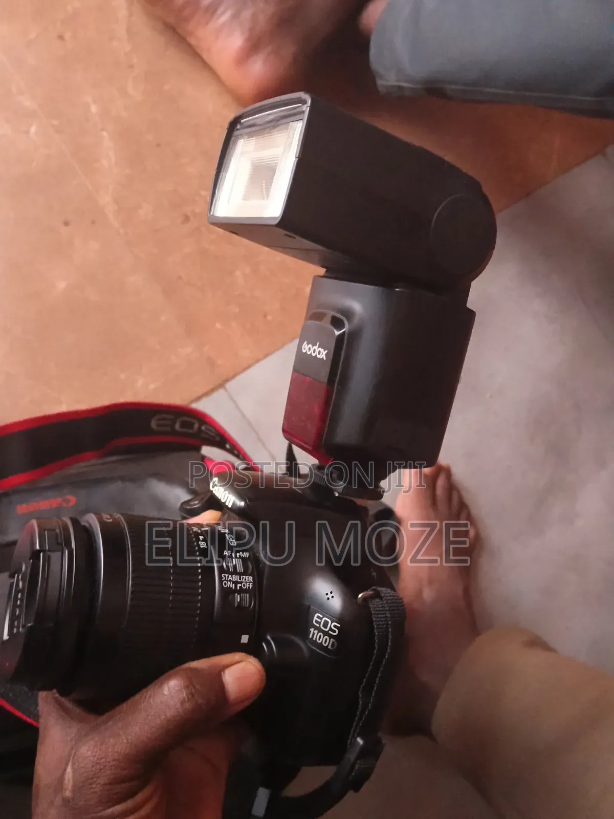 Canon 1100D Camera Godox Flashlight N 2 Batteries, Charger