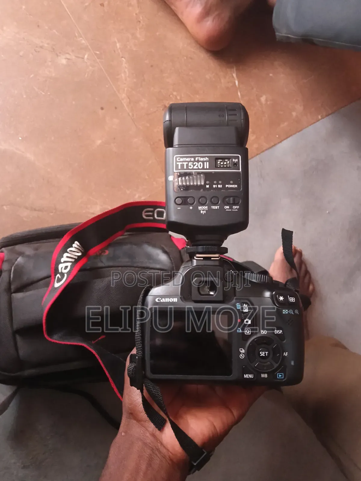 Canon 1100D Camera Godox Flashlight N 2 Batteries, Charger