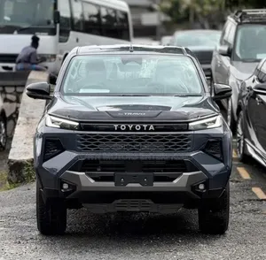 Toyota Hilux 2025 Gray