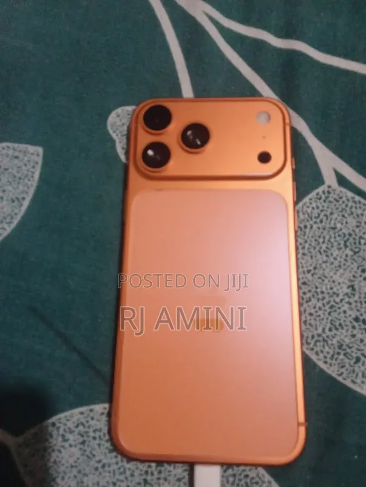 New Apple iPhone 17 Pro Max 1 TB Orange