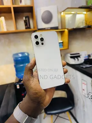 Apple iPhone 12 Pro 128 GB White
