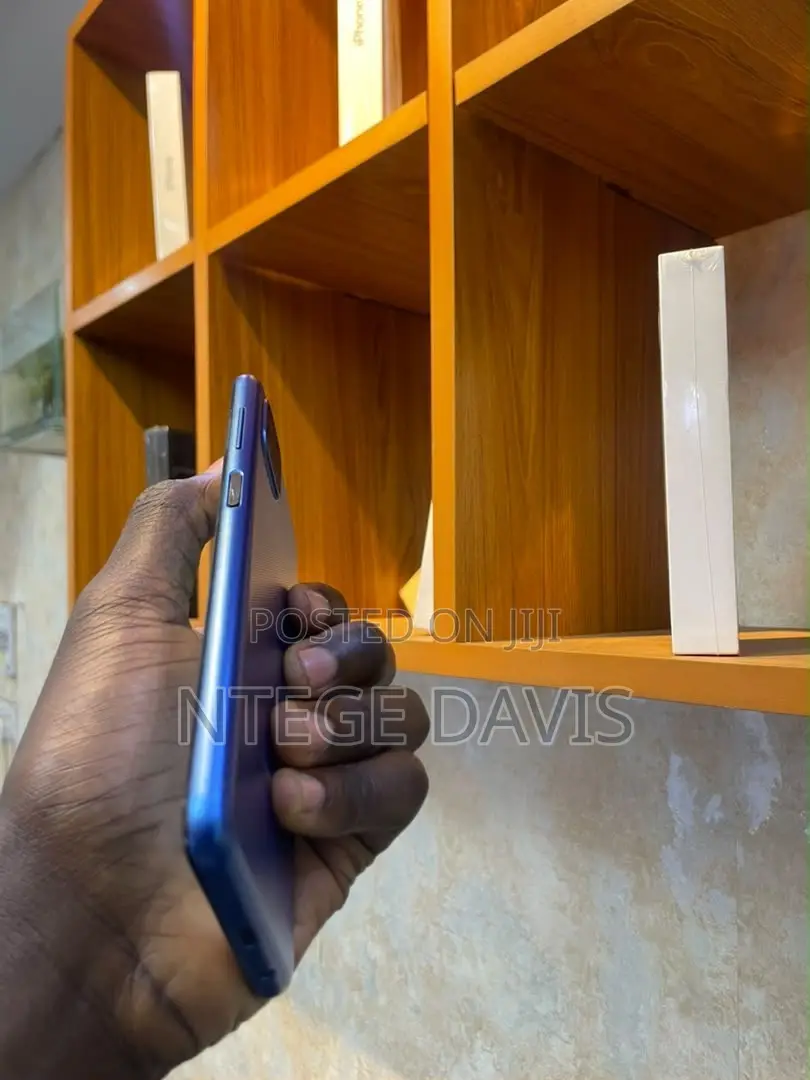 Samsung Galaxy A12 64 GB Blue