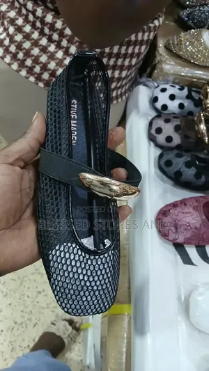 Net and Flat Closed Shoes(25-36)