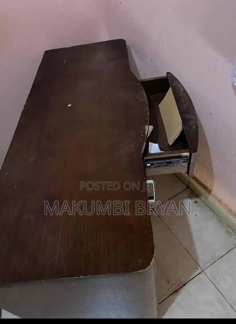 Used Office Table