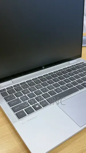 Laptop HP EliteBook 1040 G8 32GB Intel Core i7 eMMC 512GB