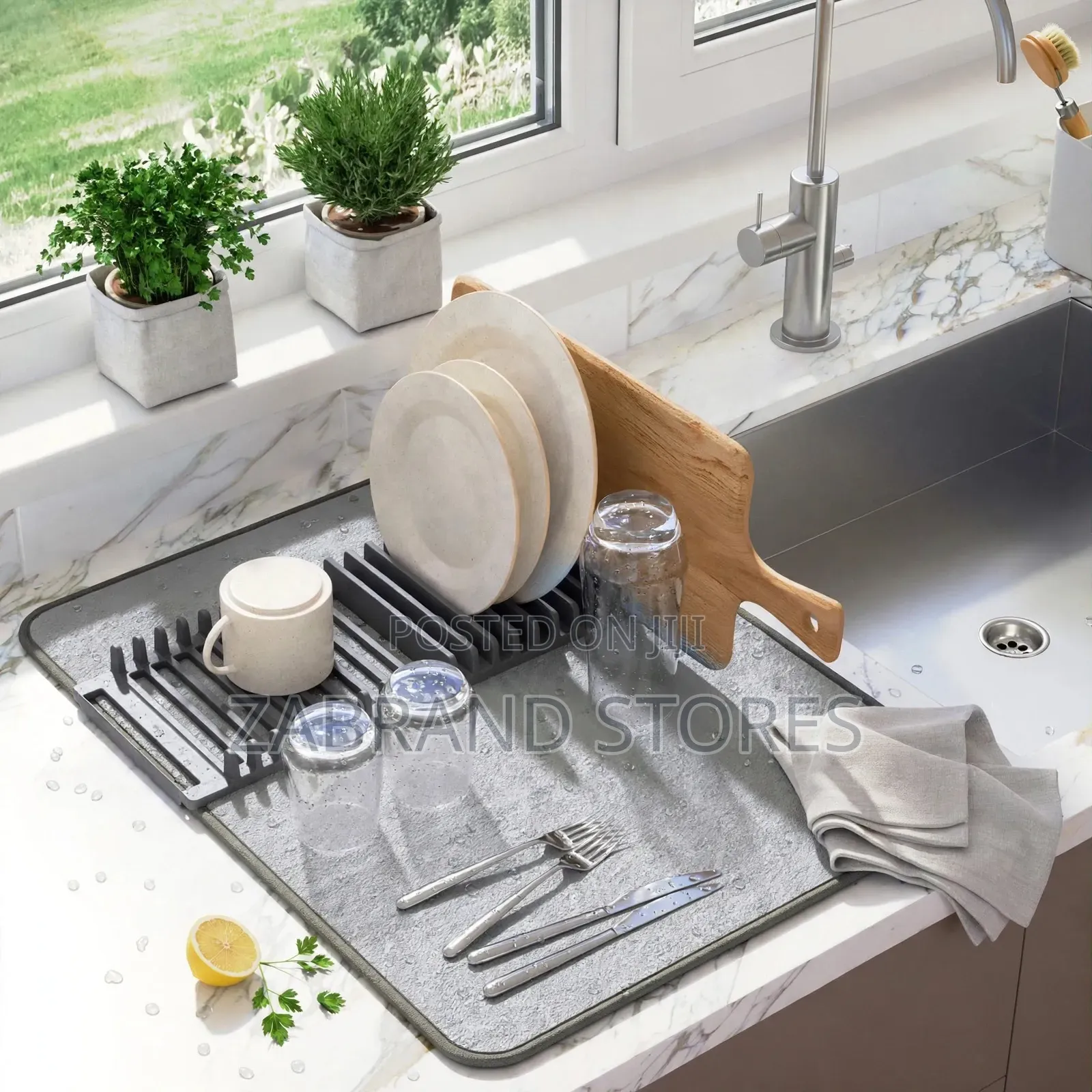 Umbra Udry Dish Drying Rack With Microfiber Mat