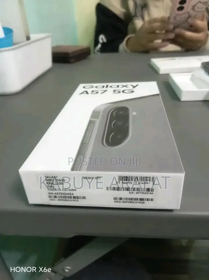 New Samsung Galaxy A57 256 GB Graphite