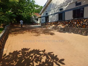 3bdrm Bungalow in Naguru, Central Division for rent