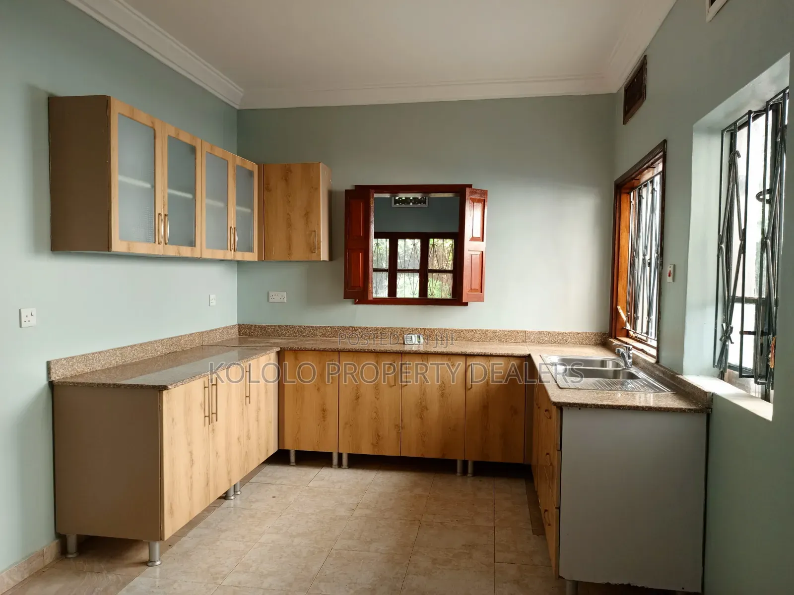 3bdrm Bungalow in Naguru, Central Division for rent